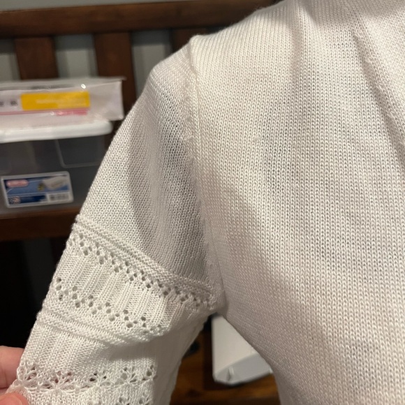 White short sleeve cardigan size PS - Picture 2 of 4